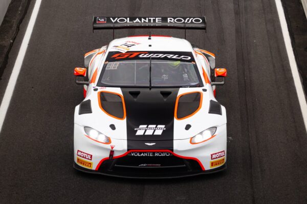 Ben Porter replaces Lee Stibbs at Volante Rosso for The Bend GT Festival, reuniting with Alex Gardner for 2026 GTWC Australia Round 2 action.