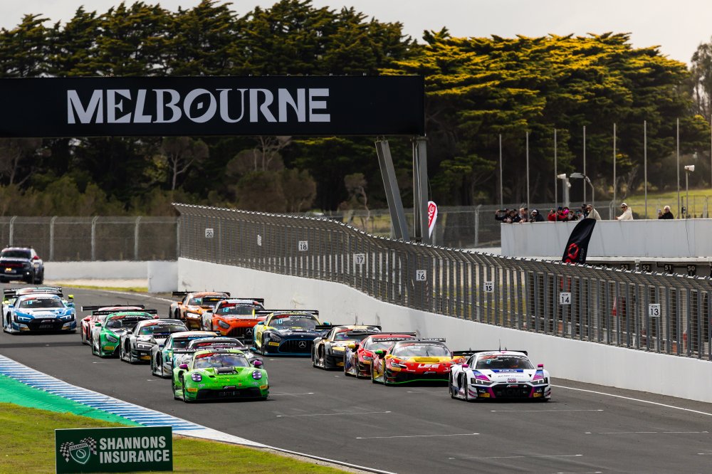 GT World Challenge (GTWC) Australia 2026 kicks off at Phillip Island with 17 cars, seven manufacturers, and a stacked driver lineup.