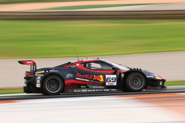 Lulham and Vermeulen won GTWC Europe Race 1 in Valencia, being the first Gold Cup contenders to win a Sprint Race over all