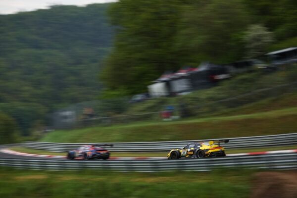 The Nürburgring 24 anchors a new five-event 2027 ADAC series, adding a Prologue and shared rules across the Nordschleife calendar plan.