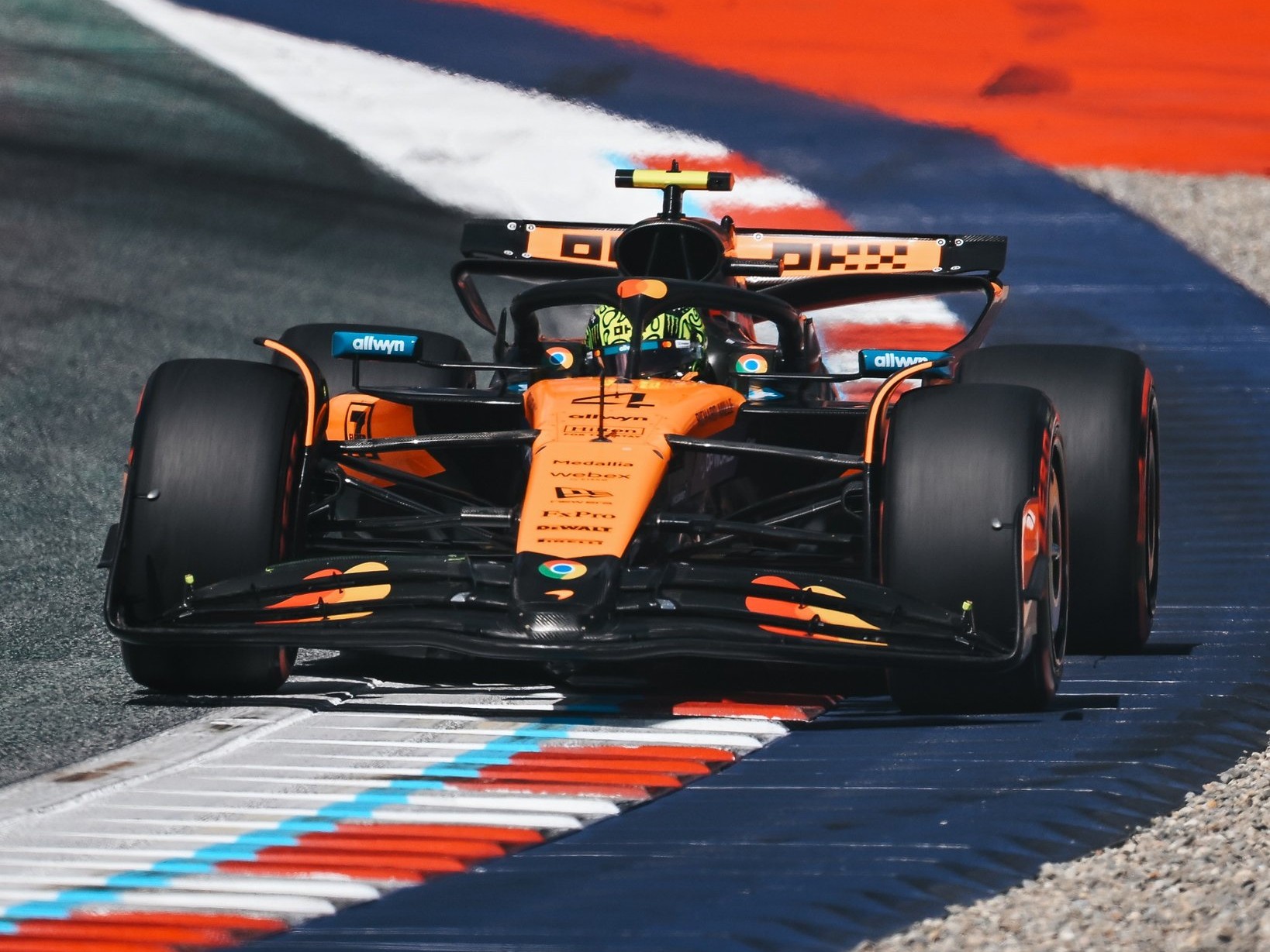 Norris snatches pole for McLaren at the Austrian GP Qualifying